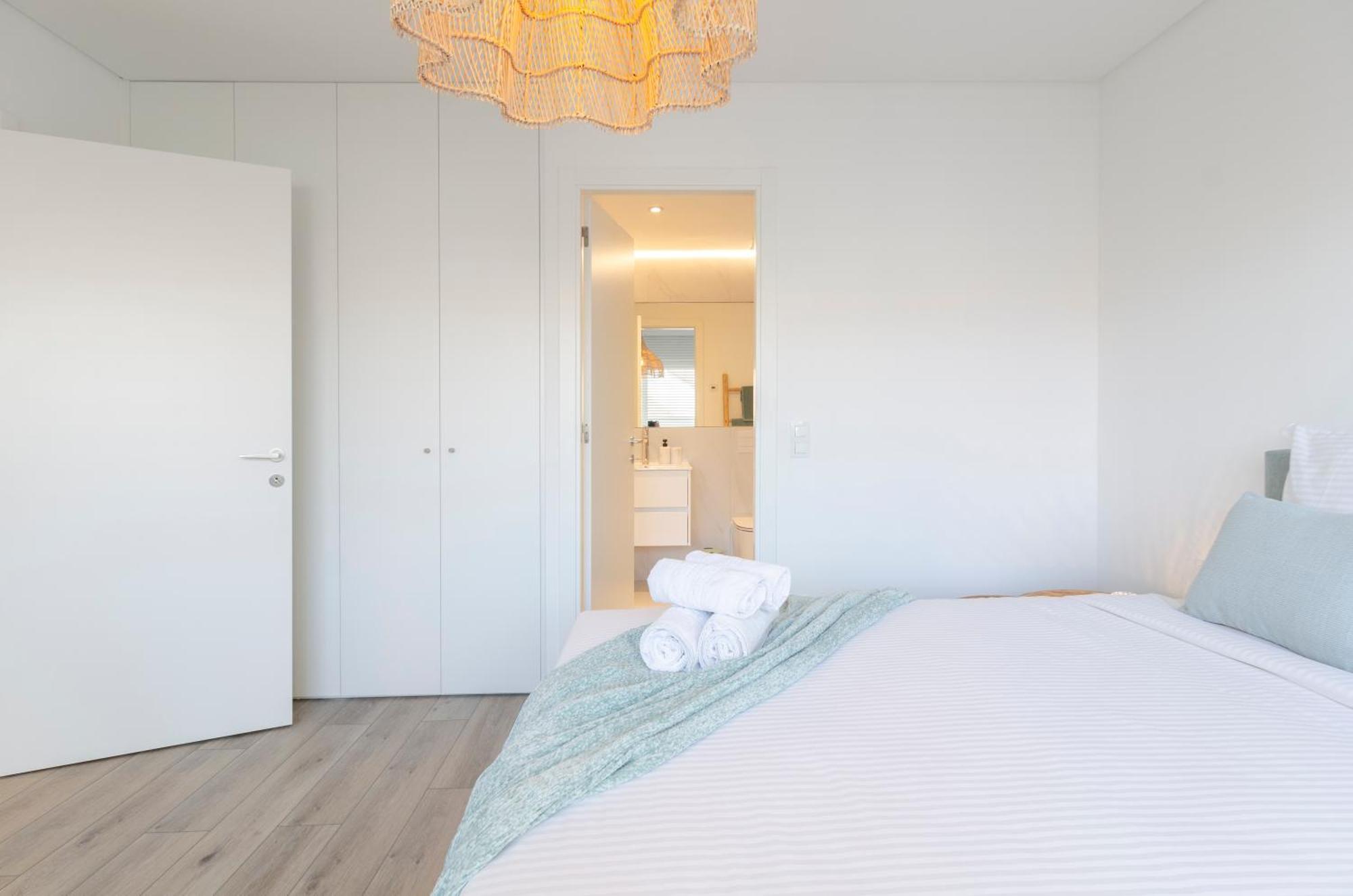 Mar A Vista - Condominium With Pool, Gym And Sea Views Nazare Phòng bức ảnh