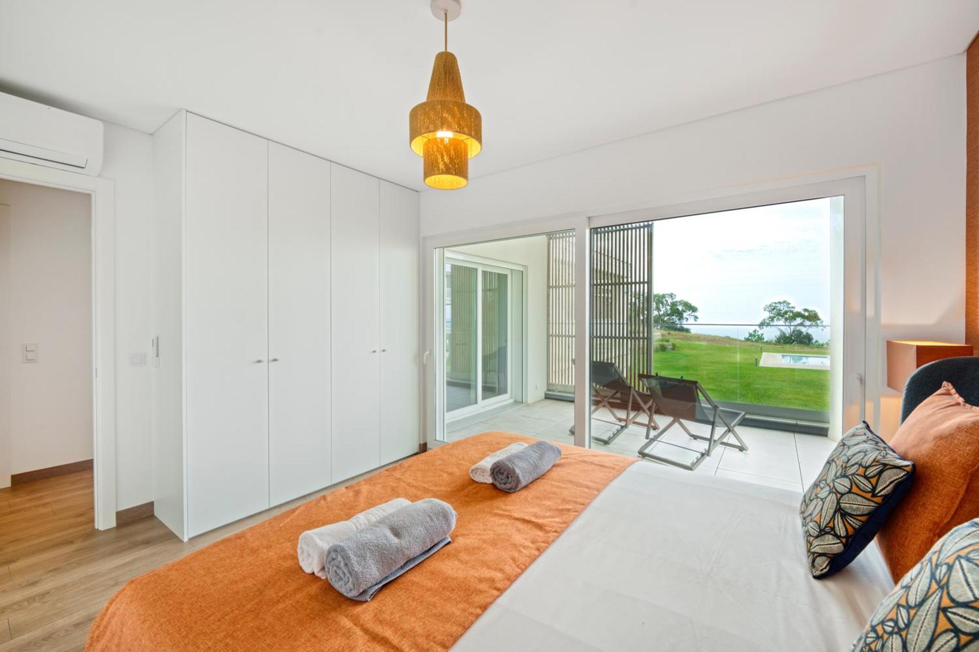 Mar A Vista - Condominium With Pool, Gym And Sea Views Nazare Phòng bức ảnh